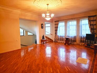 Uzunmüddətli kirayə evlər: 700 kv. m, 8 otaq, Qaz, Telefon, Kombi — 8