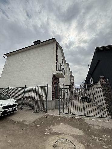 Продажа таунхаусов: Продаётся таунхаус 🏡 📍 Локация: район Селекционное, ул. Муромская — 2