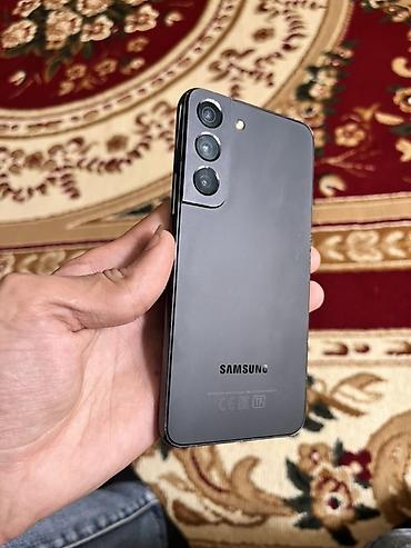 gunluk utu isi: Samsung Galaxy S22, 128 GB, rəng - Qara, Simsiz şarj — 1
