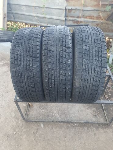 Шины: Шины 205 / 60 / R 16, Зима, Б/у, Легковые, Китай, Maxxis