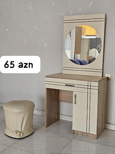 saç stolu: AYNUR 2 💃 *Termo pufık satılır* Olculerı Derınlık. 45 sm En 80 — 1