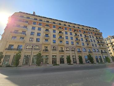 ev satlir: Ağ şəhər, 4 otaqlı, Yeni tikili, m. Xətai, 153 kv. m — 2