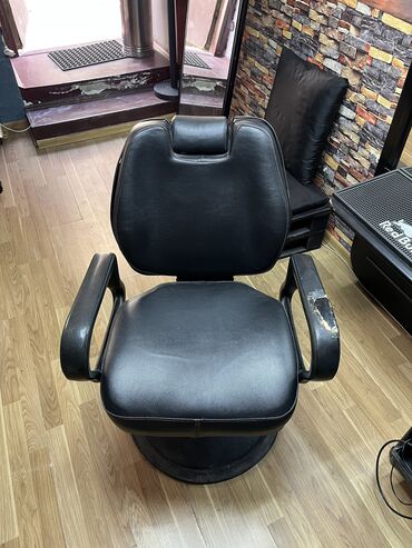 salon mebelleri satilir: İşlənmiş, Saş kəsimi kreslosu
