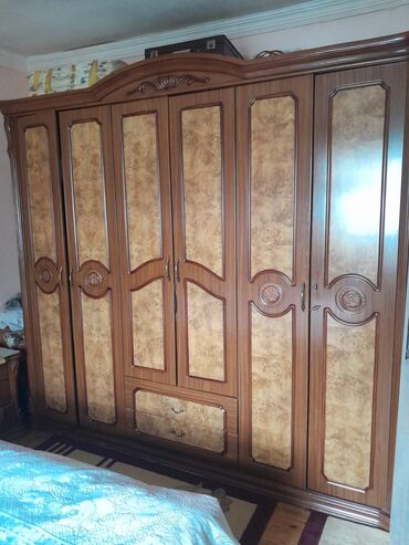 2 х спальную кровать: 2 təknəfərlik çarpayı, 2 tumba, Termo, Dolab, İşlənmiş