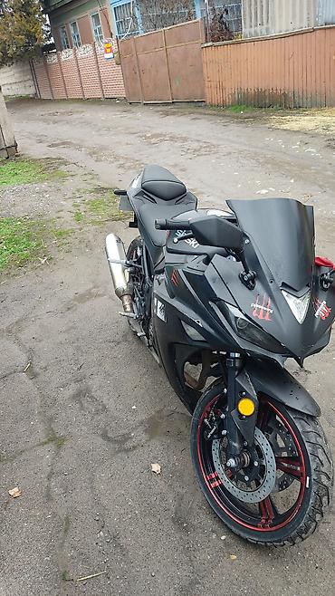 Мотоциклы: Продаю спортивный байк состояние хорошее срочно обращайтесь по номеру — 21