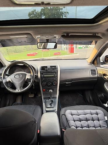 Продажа авто: Toyota Corolla: 2009 г., 1.8 л, Автомат, Бензин, Седан — 8