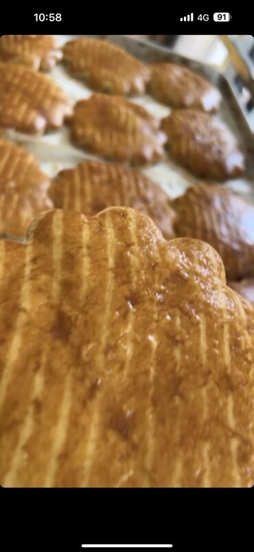 пирамида хлеб: Пекарныйга иштегенге жумушчу алабыз айлык акы убагында толонот