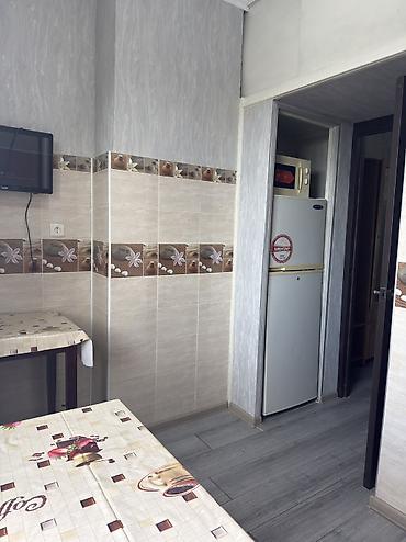 Продажа квартир: 1 комната, 36 м², 105 серия, 4 этаж, Свежий ремонт — 10
