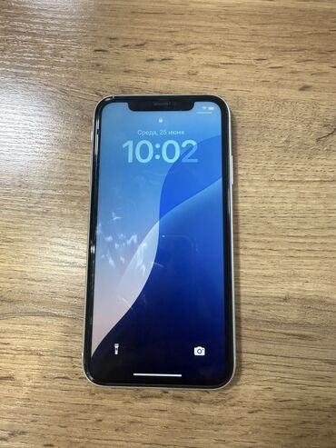 купить макбук м1 бу: IPhone 11, Б/у, 128 ГБ, Белый, 78 %