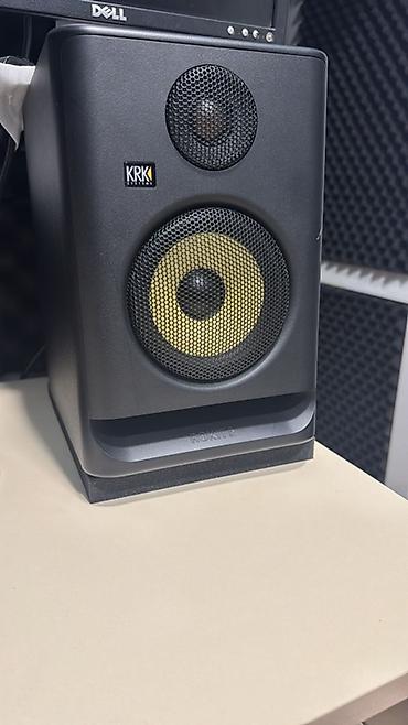KRK Rokit rp5 G5 aktyiv studiya monitoru ideal vəziyyətdədir. Heç 6