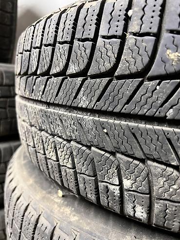 turbo 4: Шины 225 / 60 / R 17, Зима, Б/у, Комплект, Легковые, Michelin — 2