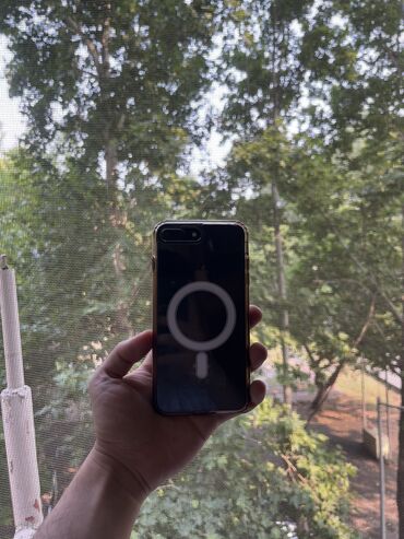 Apple iPhone: IPhone 8 Plus, 64 GB, Qara, Barmaq izi