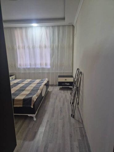 Mənzil kirayələyirəm: 2 otaqlı, 60 kv. m — 4