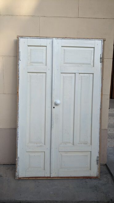 белые двери: Эшик 195х120 5шт б/у Продаются межкомнатные двери в колиечестве 5шт