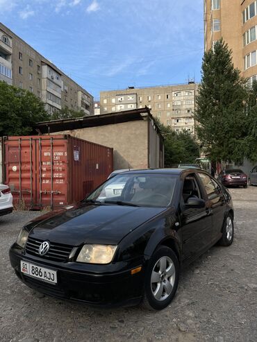 голтф 2: Volkswagen Bora: 2005 г., 2 л, Автомат, Газ, Седан