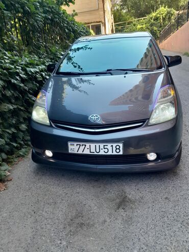 Motonəqliyyat: Toyota Prius: 1.5 l | 2008 il Sedan