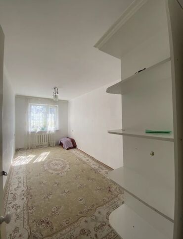 церковь: 3 комнаты, 50 м², 1 этаж