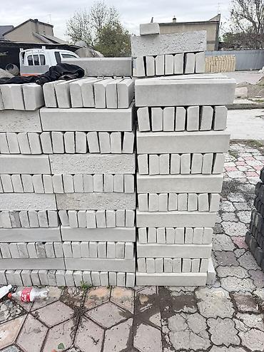 Дорожные бордюры: Дорожный бордюр, Прессованный, Бетонный, Новый — 11