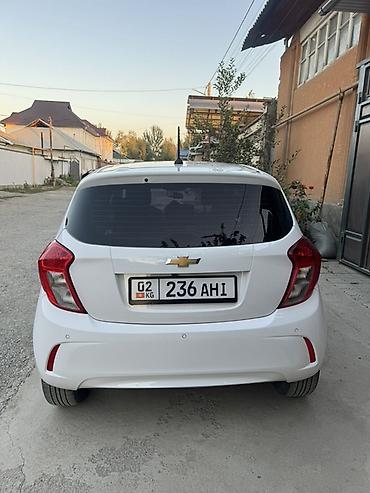 byd kg: Chevrolet Spark: 2022 г., Автомат, Бензин, Хэтчбэк — 3