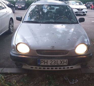 Toyota Corolla: 1.6 l | 1998 year MPV