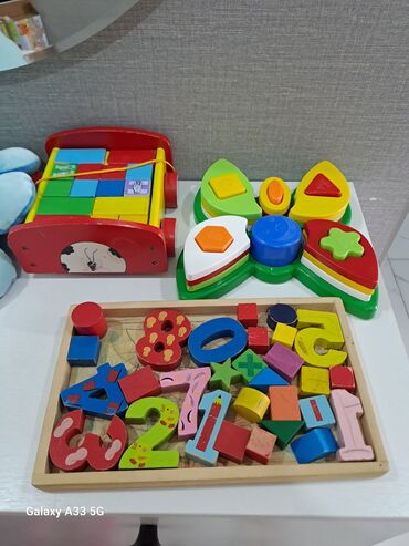 oyuncaq kubikler: Hamsi bir yerde 20manat