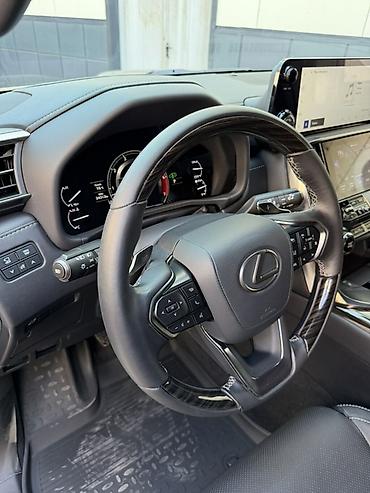 rx 200: Lexus LX: 2024 г., 3.5 л, Автомат, Бензин, Внедорожник — 7