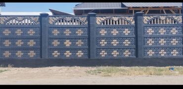 тратуарные бардюры: Декоративные бетонные секции для ограждений - Материал: армированный