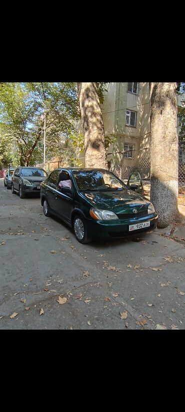 Toyota: Toyota Platz: 2000 г., 1.5 л, Автомат, Бензин, Седан — 1