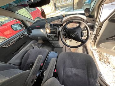 продажа аварийных авто: Toyota Ipsum: 2002 г., 2.4 л, Автомат, Бензин, Минивэн