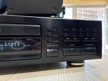 Zvučnici i stereo sistemi: Kenwood DP-1050 - Tip: samostalni Compact Disc plejer - 18-bit — 6