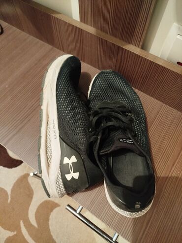 беговые красовки: Кроссовки Under Armour HOVR Sonic (модель арт. 302) в хорошем
