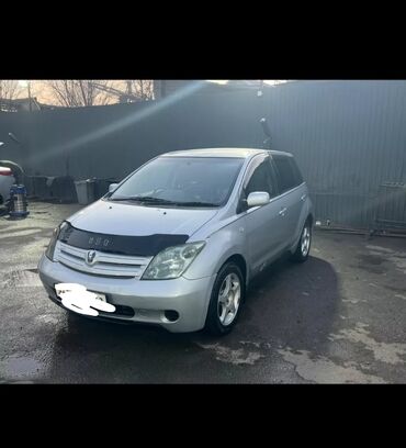 Toyota: Toyota Isis: 2003 г., 1.3 л, Автомат, Бензин