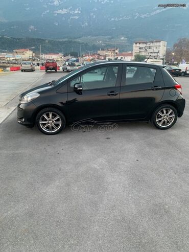 Toyota: Toyota Yaris: 1.3 l. | 2013 έ. Χάτσμπακ — 5