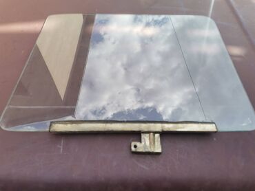 Auto delovi: Staklo levih vrata Lada 2121 Niva. Polovno, ocuvano. Originaalno — 11