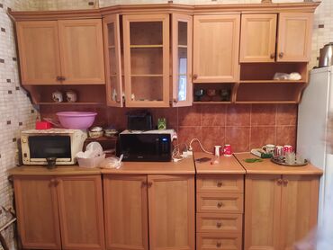 künc mətbəx mebelləri: Metbex mebelleri sekilde gorduyunuz ne var hammi verilecek