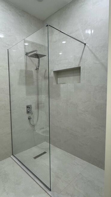 Uzunmüddətli kirayə mənzillər: 28 may metrosunun 2-ci çıxışına yaxın,Yeni dünya mtk da,9 — 15