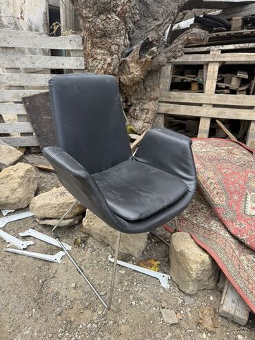 07 şəkilləri ağ: Кресло, Кожзаменитель at lalafo.az 07 şəkilləri ağ: Кресло, Кожзаменитель