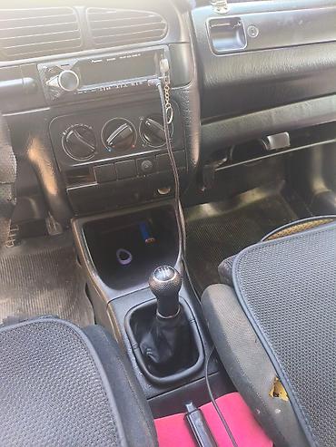 Продажа авто: Volkswagen Vento: 1994 г., 1.8 л, Механика, Бензин, Седан — 5