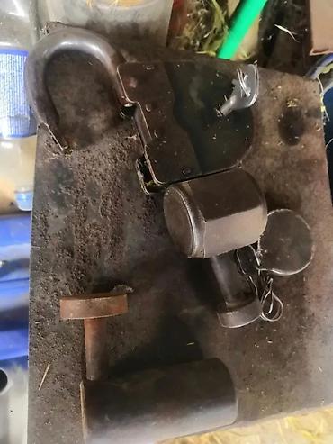 Кувалды: Кувалда с комбинированным бойком - Массивная стальная головка: одна — 6