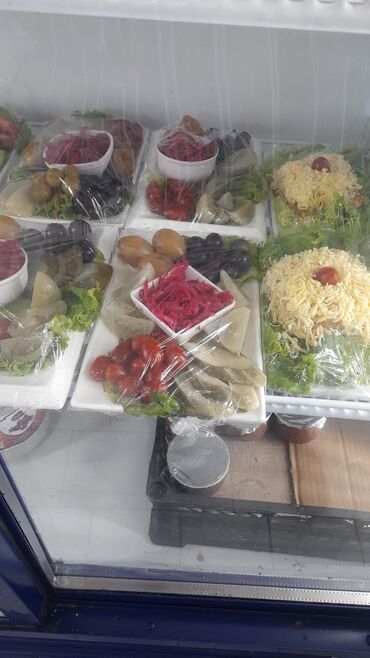 Aşpazlar: Soyuq ve isti bolumun ashbaziyam. 10 ilden cox tecrubem var. Shadliq — 9