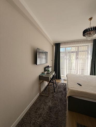 15: 3 комнаты, 93 м², ТЦ Весна Элитка, 2 этаж, Дизайнерский ремонт — 6