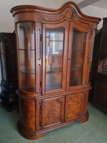 Stilske vitrine: Prelepa vitrina. Visina 220 cm Sirina 160 cm Dubina 45 cm — 5