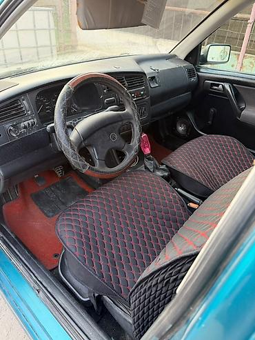 меняю на гольф 2: Volkswagen Golf: 1994 г., Механика, Бензин, Хэтчбэк — 3