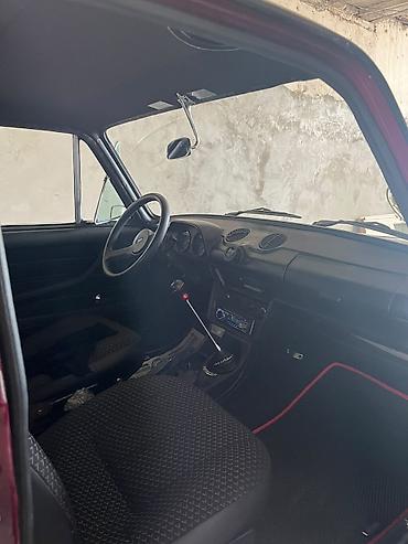 sukan vaz: Avtomobil: VAZ 2106 (klassik “Jiguli”) Kuzov rəngi: Tünd bordo Ban — 7