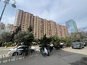Mənzillər: 3 otaqlı, Yeni tikili, 115 kv. m — 2