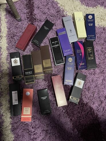 Parfemi: - Versace Pour Homme Dylan Blue – Eau de Toilette, 20 ml — 9