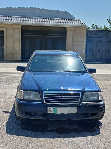 mersedes maqintafon: Mercedes-Benz C 180: 1.8 l | 1994 il Sedan