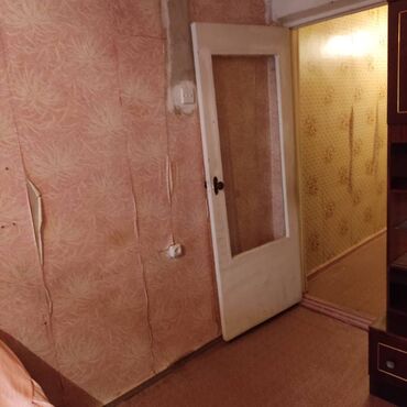 Köhnə tikili: Bakı, 7-ci mikrorayon, 1 otaqlı, Köhnə tikili, m. Azadlıq Prospekti, 35 kv. m — 10