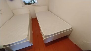 диваны раскладные бу: Крават с матрасом в белом свете срочно продаю с. Таш тобой