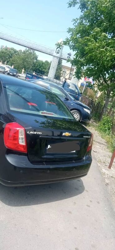 авто пылесос: Chevrolet Lacetti: 2006 г., 1.6 л, Механика, Газ, Минивэн